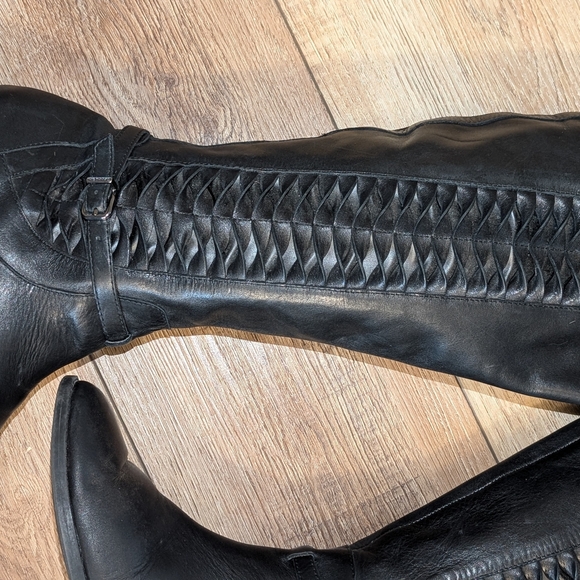 Black Knee-High Women's Boots - Picture 2 of 10